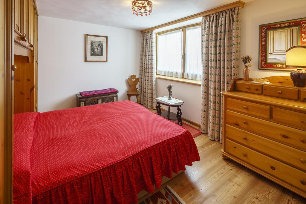 Villa Tullia - Stayincortina Cortina dʼAmpezzo Exteriör bild