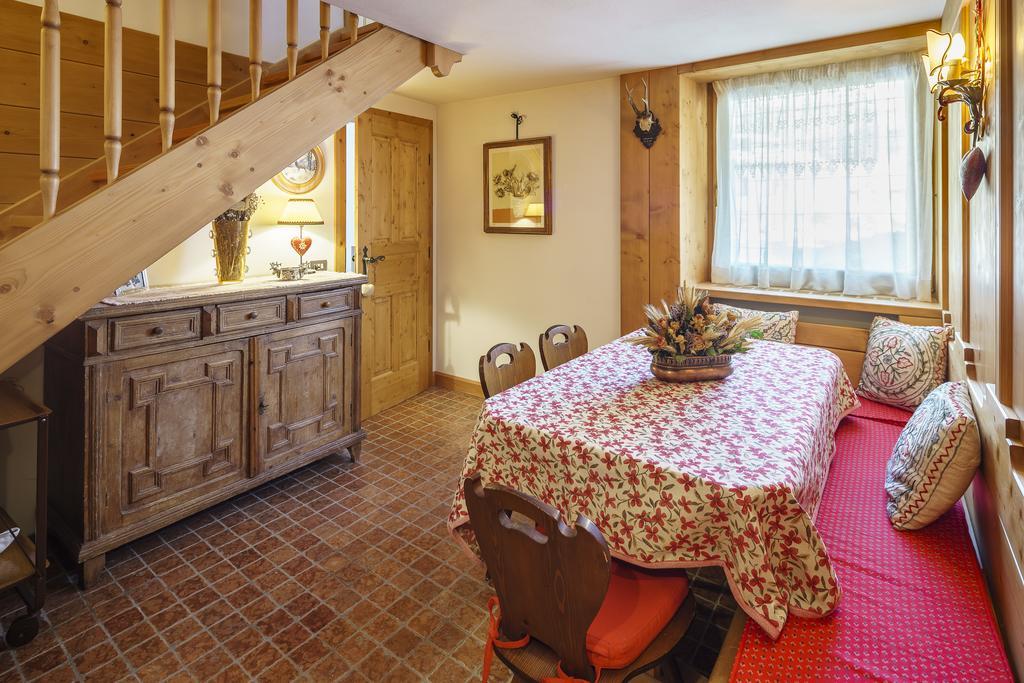Villa Tullia - Stayincortina Cortina dʼAmpezzo Exteriör bild